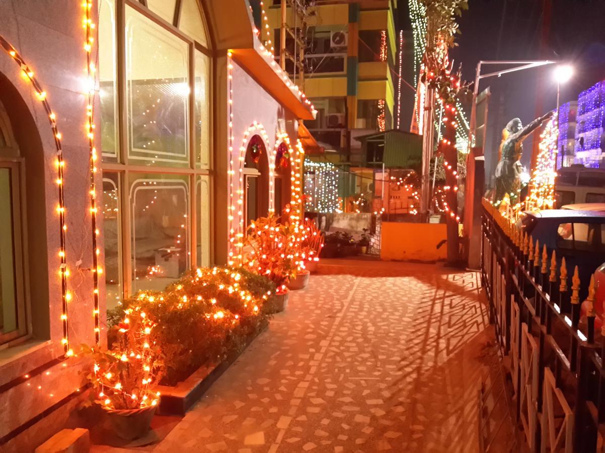 Hotel Surf Ride Дігха Екстер'єр фото
